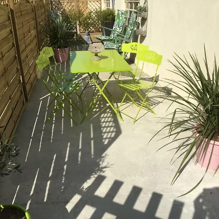 公寓 Loft Du Jardin Botanique 贝叶